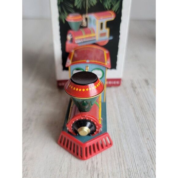 Hallmark 1994 Yuletide Central train ornament Xmas - Picture 2 of 6
